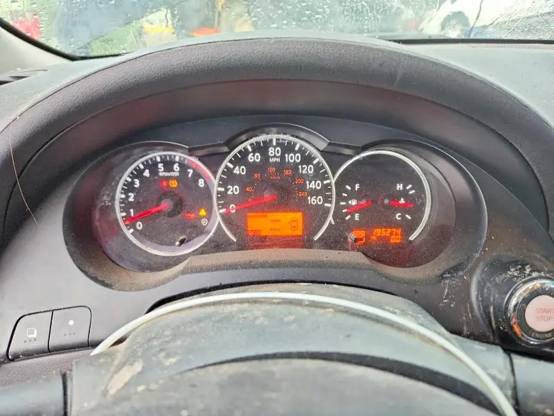 2010 NISSAN ALTIMA SR  