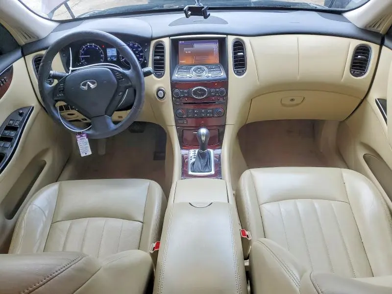2017 INFINITI QX50 BASE  