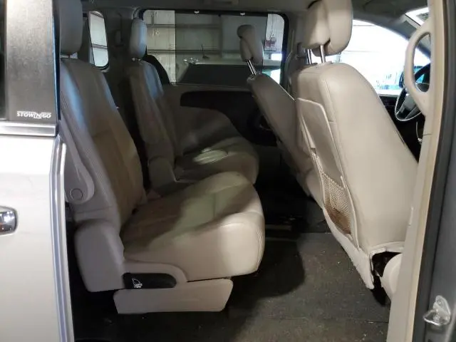 2013 CHRYSLER TOWN & COUNTRY TOURING L  