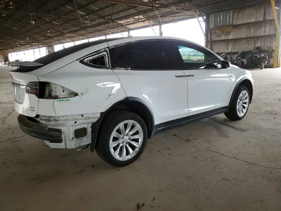 2016 TESLA MODEL X   