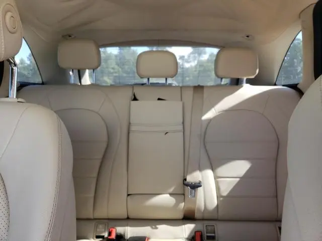 2017 MERCEDES-BENZ GLC 300  