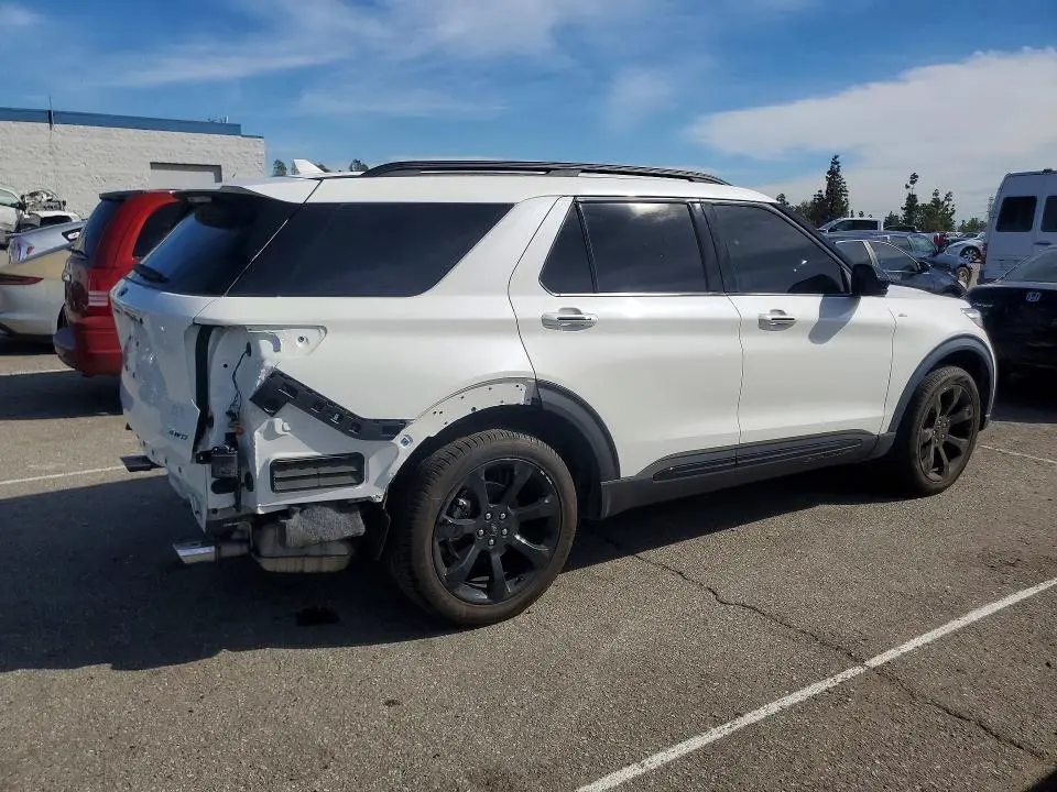 2024 FORD EXPLORER ST-LINE  