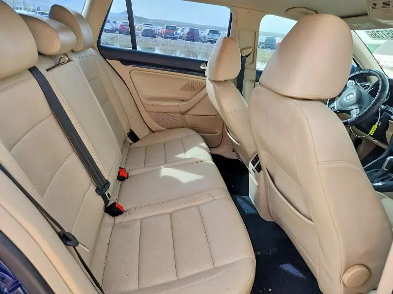 2012 VOLKSWAGEN JETTA TDI  