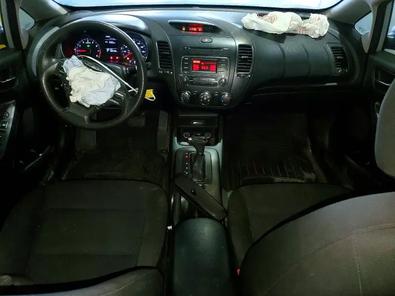 2016 KIA FORTE LX  