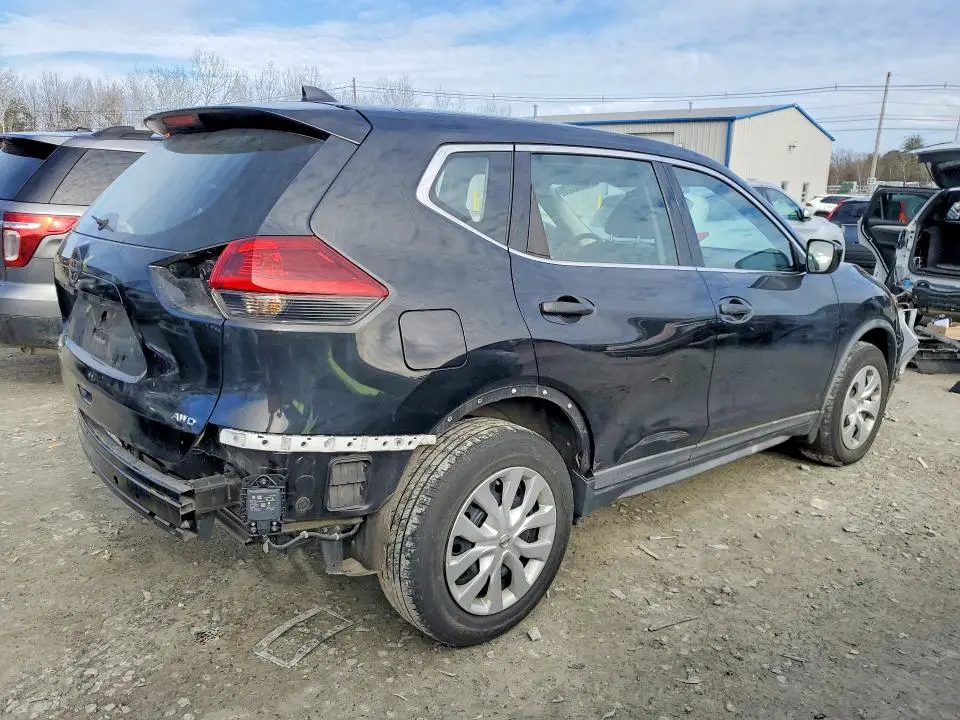 2018 NISSAN ROGUE S  