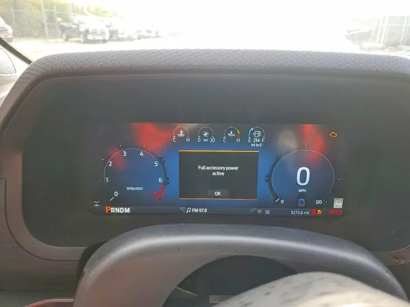 2025 FORD F150 XLT  
