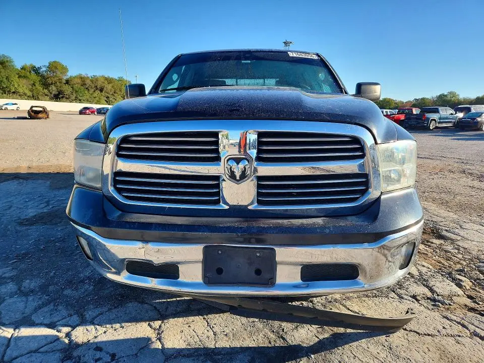 2013 RAM 1500 SLT  