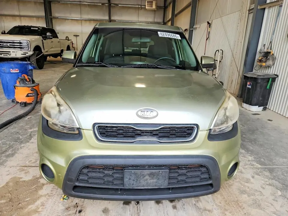 2012 KIA SOUL +  