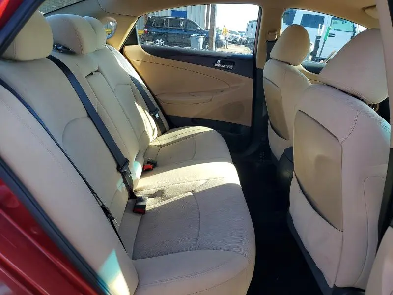 2013 HYUNDAI SONATA GLS  