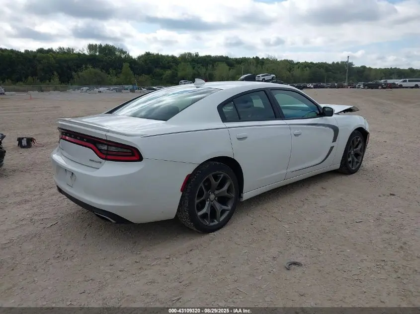 2015 DODGE CHARGER SXT
