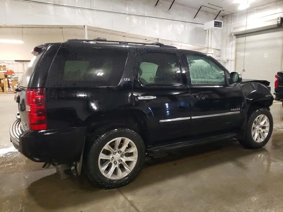 2010 CHEVROLET TAHOE K1500 LTZ  