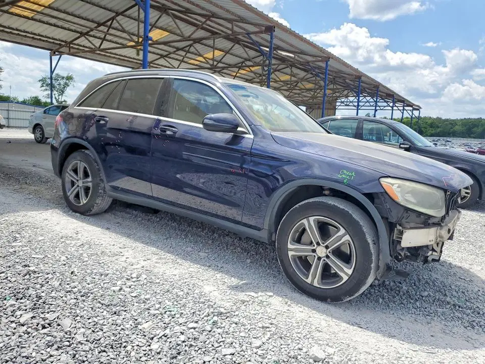 2016 MERCEDES-BENZ GLC 300  