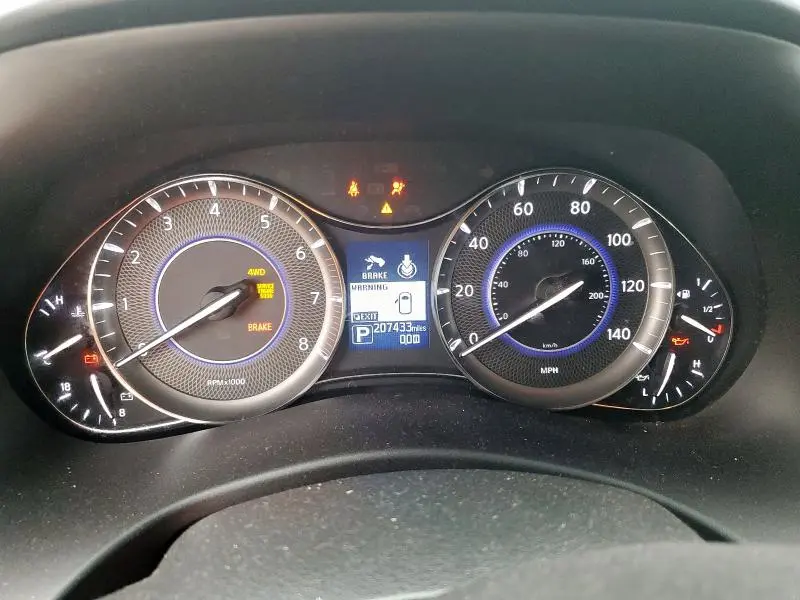 2014 INFINITI QX80   
