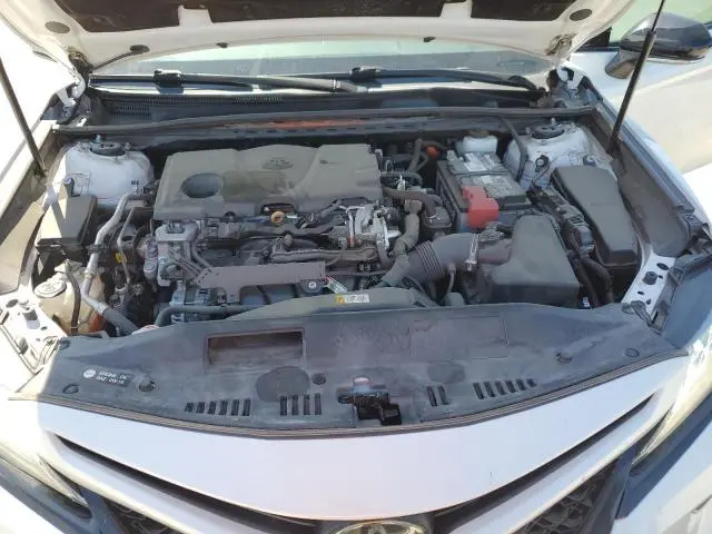 2019 TOYOTA CAMRY XSE  