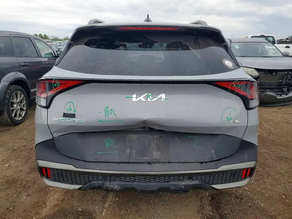 2023 KIA SPORTAGE X-LINE  