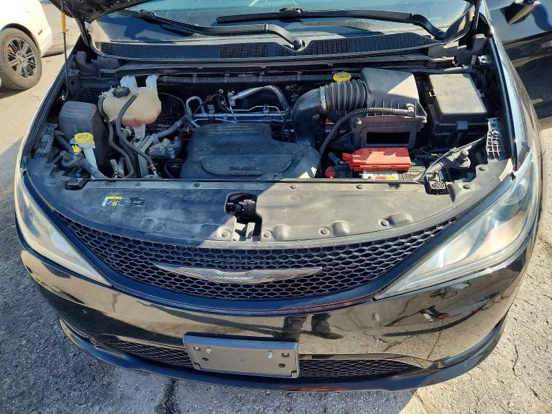 2020 CHRYSLER PACIFICA TOURING  