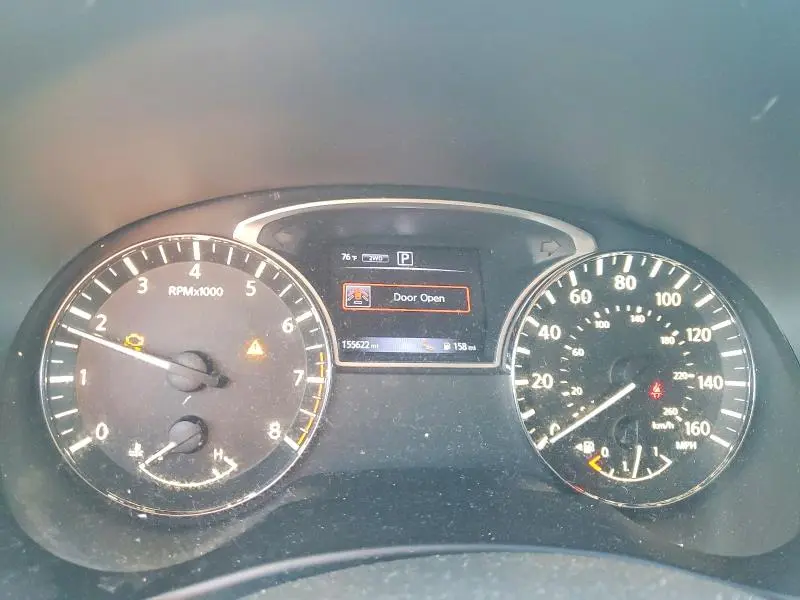 2016 NISSAN PATHFINDER SL  
