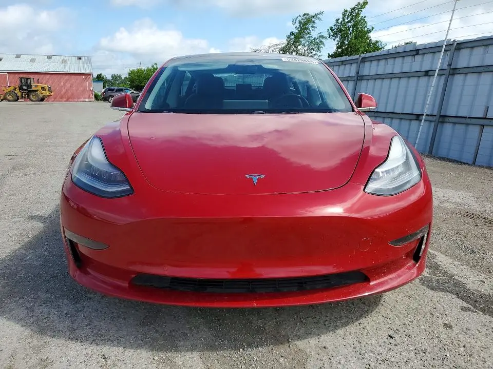 2018 TESLA MODEL 3   