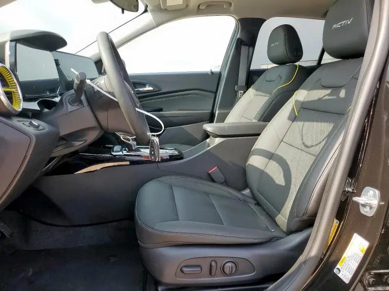 2025 CHEVROLET TRAX ACTIV  
