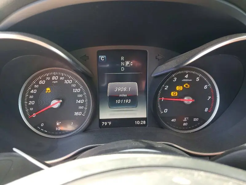 2015 MERCEDES-BENZ C 300  