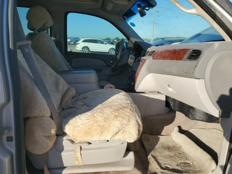 2012 CHEVROLET SUBURBAN C1500 LT  