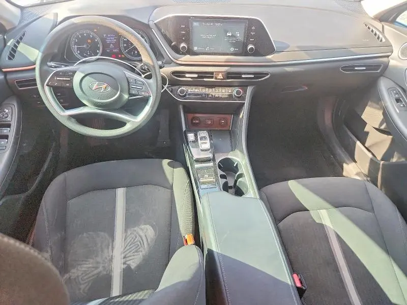 2023 HYUNDAI SONATA SE  