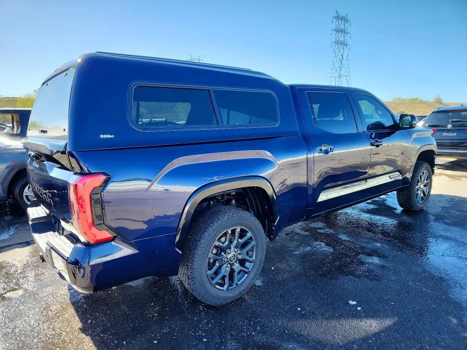 2022 TOYOTA TUNDRA PLATINUM  