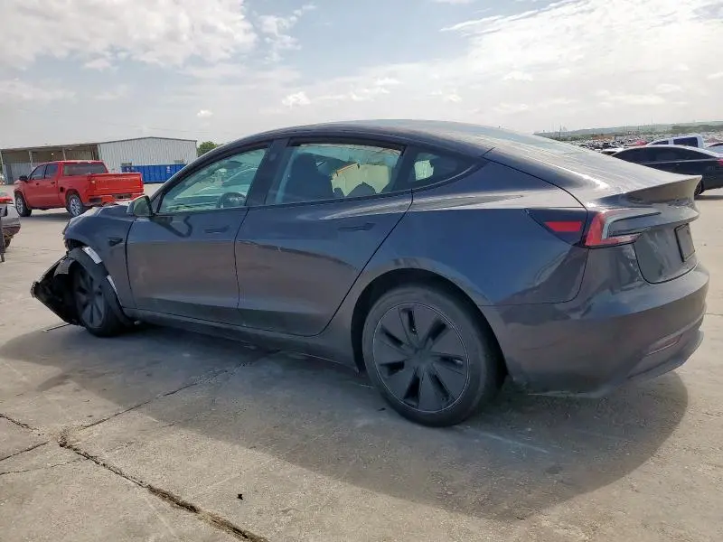 2025 TESLA MODEL 3   