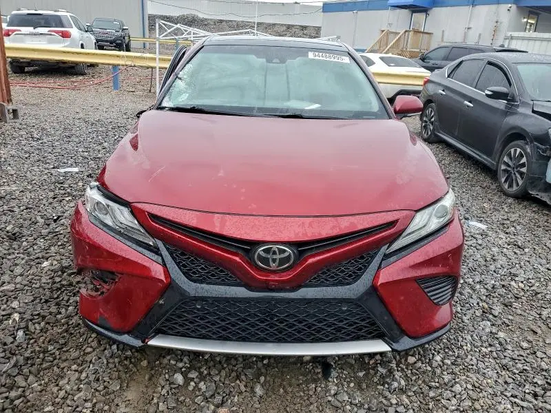 2018 TOYOTA CAMRY XSE  
