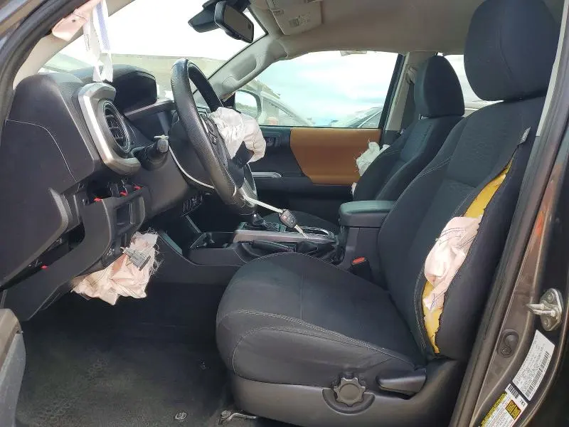 2019 TOYOTA TACOMA SR5 V6  