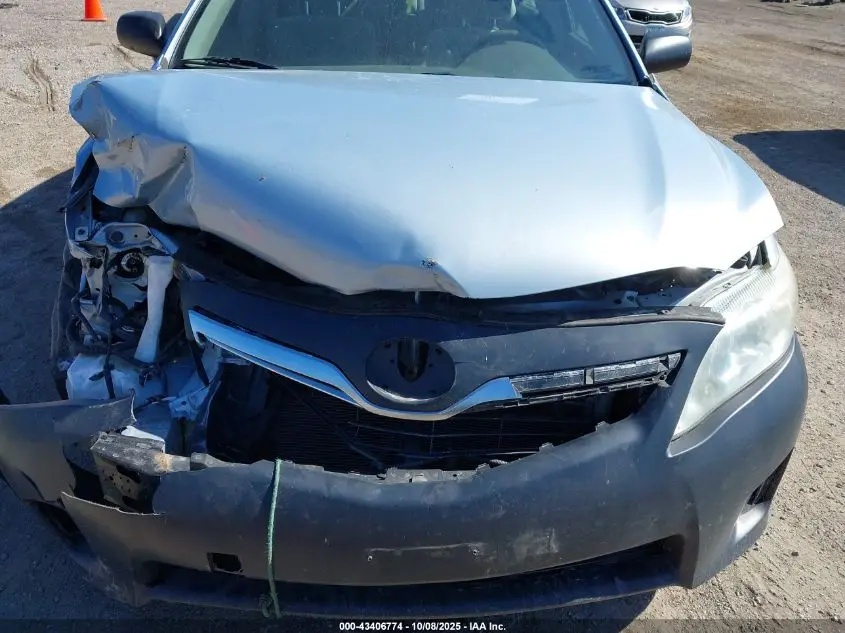 2010 TOYOTA CAMRY HYBRID  