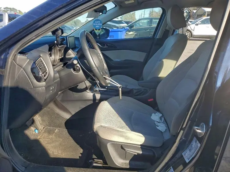 2015 MAZDA 3 TOURING  