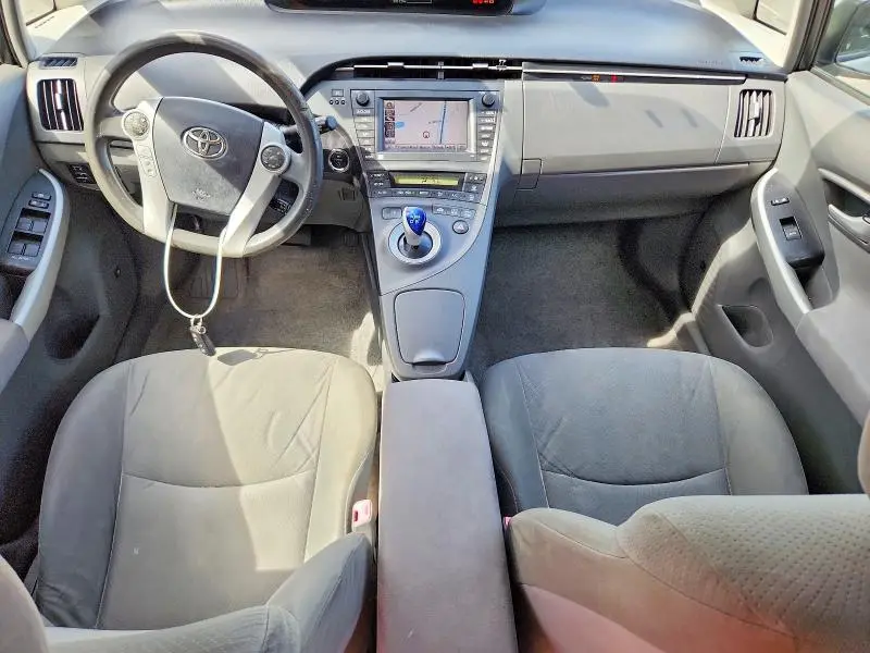 2011 TOYOTA PRIUS THREE  