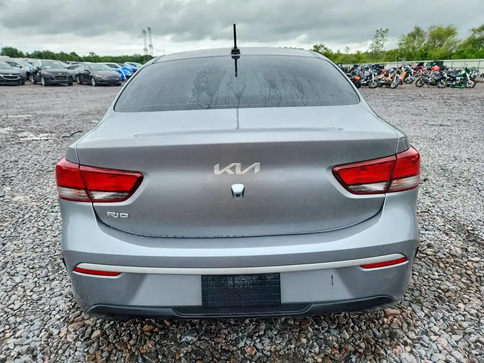 2023 KIA RIO S  