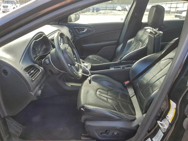 2015 CHRYSLER 200 S  