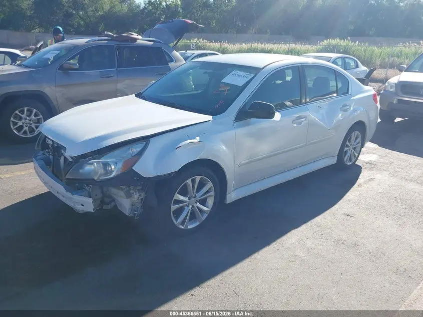 2013 SUBARU LEGACY 2.5I PREMIUM