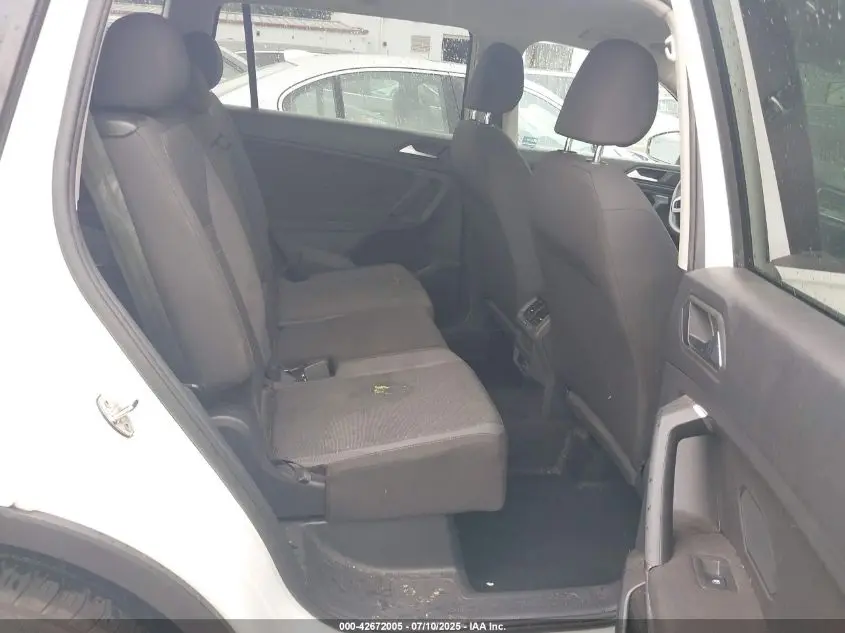 2019 VOLKSWAGEN TIGUAN 2.0T S