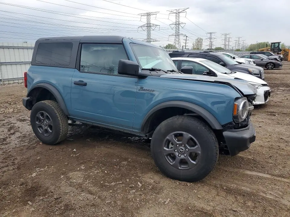 2023 FORD BRONCO BASE  