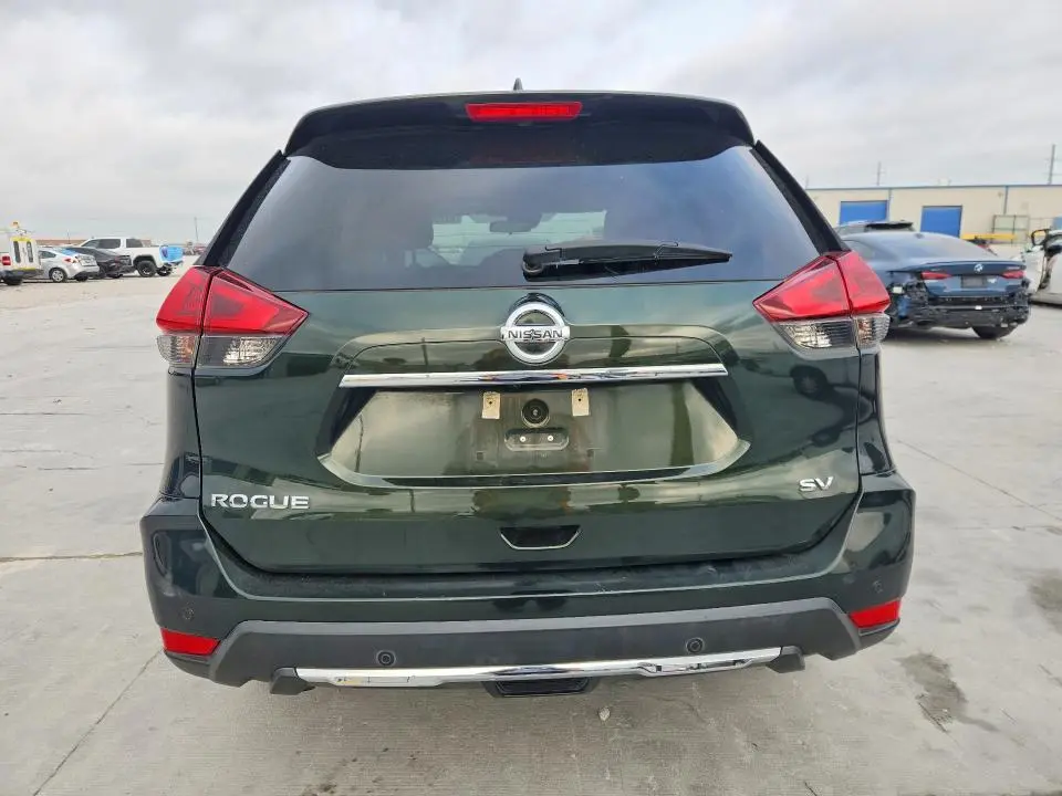 2019 NISSAN ROGUE SV  