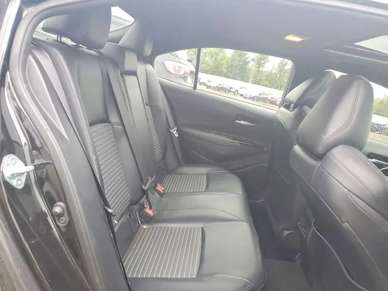 2020 TOYOTA COROLLA XSE  