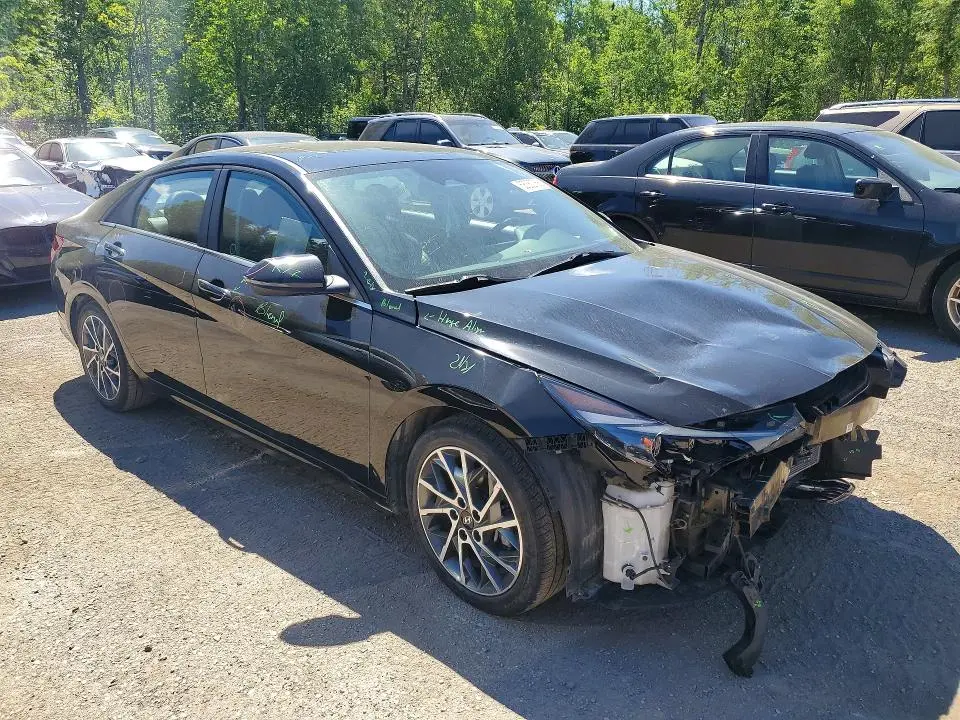 2021 HYUNDAI ELANTRA SEL  