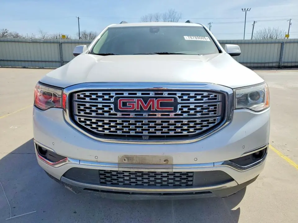 2018 GMC ACADIA DENALI  