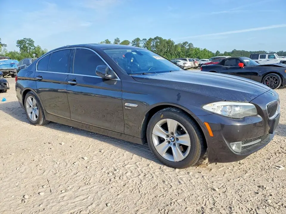 2012 BMW 528 XI  