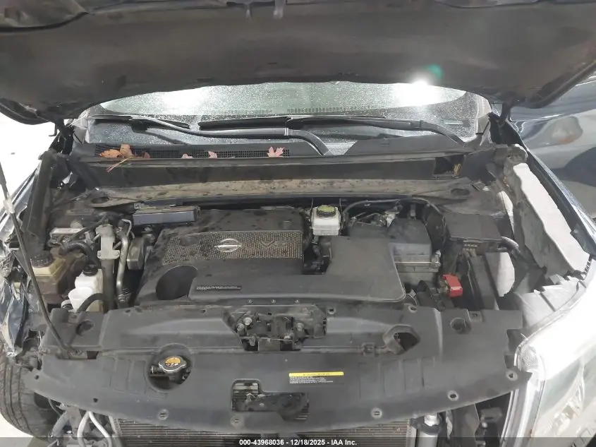 2014 NISSAN PATHFINDER SV