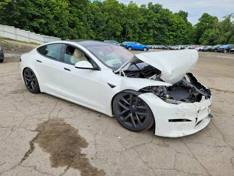 2024 TESLA MODEL S   