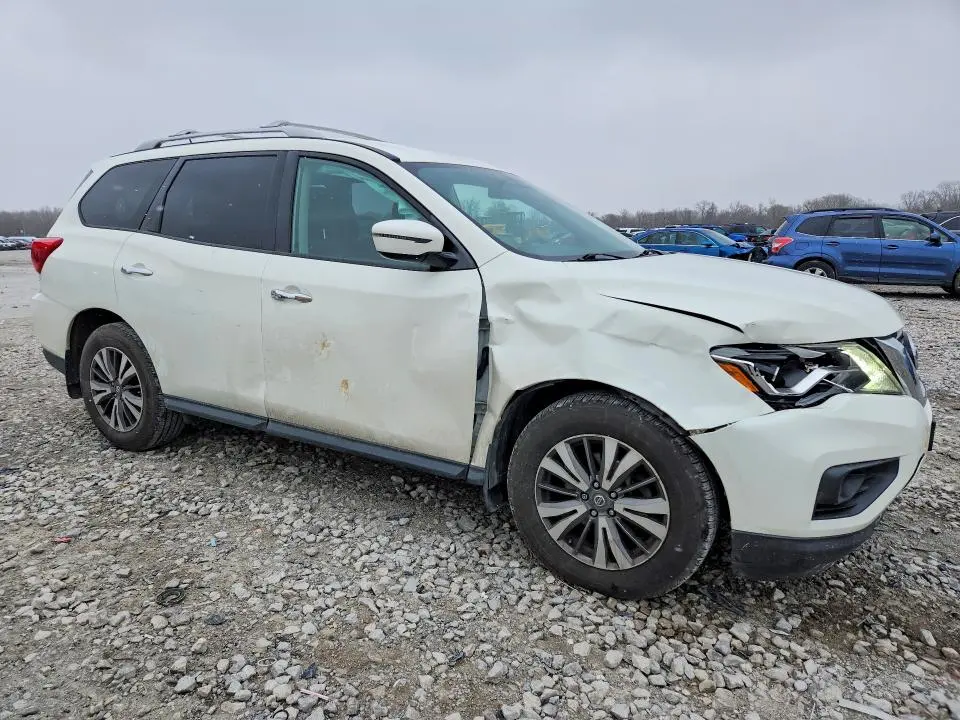 2017 NISSAN PATHFINDER S  