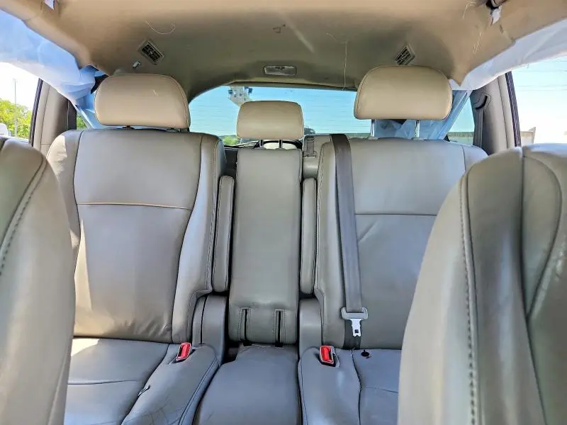 2012 TOYOTA HIGHLANDER   