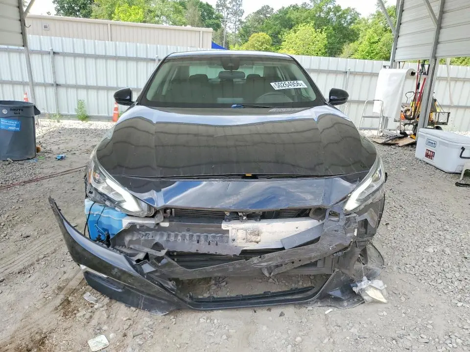 2022 NISSAN ALTIMA SV  