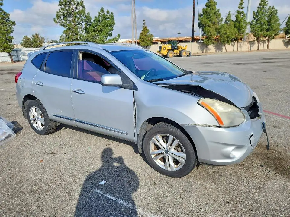 2012 NISSAN ROGUE S  
