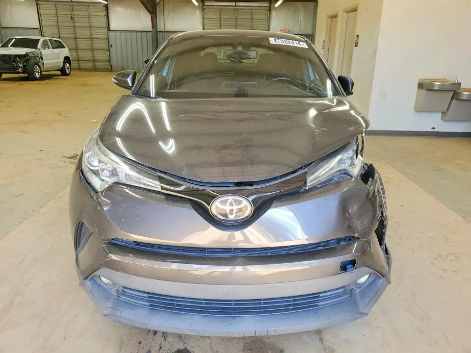 2018 TOYOTA C-HR XLE PREMIUM  